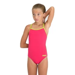 Arena Girl's Team Challenge Back Solid Swimsuit - Freak/Soft Green -Mode Geest Verkoop arena girls team challenge back solid swimsuit freaksoft green 2