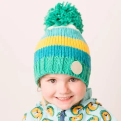 Blade & Rose GROEN EN MOSTERD KINDER SKIMUTS MET GROTE POMPON -Mode Geest Verkoop groen en mosterd kinder skimuts met grote pompon 3