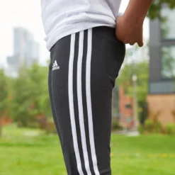 ADIDAS Meisjeslegging 3 Strepen Zwart -Mode Geest Verkoop meisjeslegging 3 strepen zwart 12