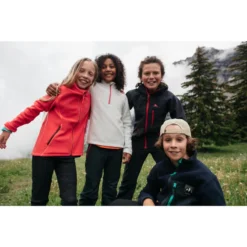 Quechua Softshell-wandeljas Voor Meisjes Hike 900 -Mode Geest Verkoop softshell jas voor wandelen kinderen mh550 zwart 7 15 jaar 14
