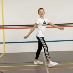 ADIDAS T-shirt Voor Meisjes Wit Met Zwart Logo -Mode Geest Verkoop t shirt voor meisjes wit met zwart logo 10