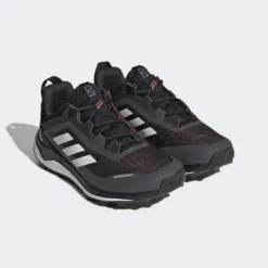 ADIDAS Terrex Agravic Flow Trail Running Schoenen -Mode Geest Verkoop terrex agravic flow trail running schoenen 4