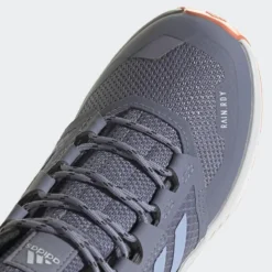 ADIDAS Terrex Trailmaker Mid RAIN.RDY Hiking Schoenen -Mode Geest Verkoop terrex trailmaker mid rainrdy hiking schoenen 5