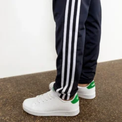 ADIDAS TRAININGSPAK VOOR KINDEREN COLORBLOCK BLAUW/ROOD -Mode Geest Verkoop trainingspak voor kinderen colorblock blauwrood 12