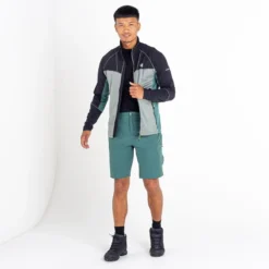 Dare 2b Tuned In II Korte Wandelbroek Voor Heren - Vaalgroen -Mode Geest Verkoop tuned in ii korte wandelbroek voor heren vaalgroen 3