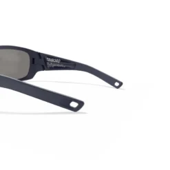 Tribord Watersportbril Voor Kinderen SAILING 100 Gepolariseerd Drijvend -Mode Geest Verkoop watersportbril voor kinderen sailing 100 gepolariseerd drijvend donkerblauw 8